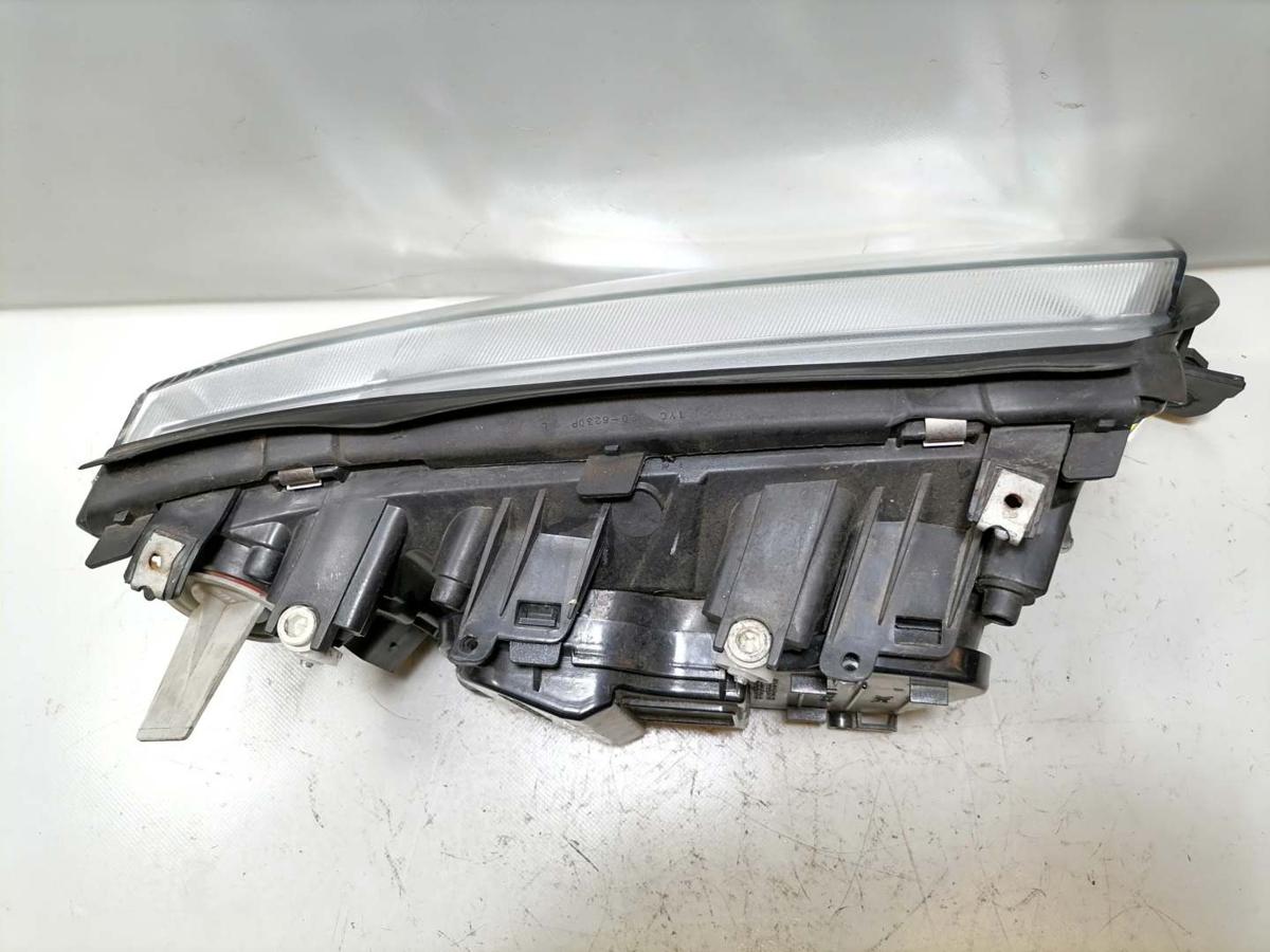 Skoda Fabia 6Y Scheinwerfer links Halogen Chrom Hintergrund Hersteller TYC Bj.2002